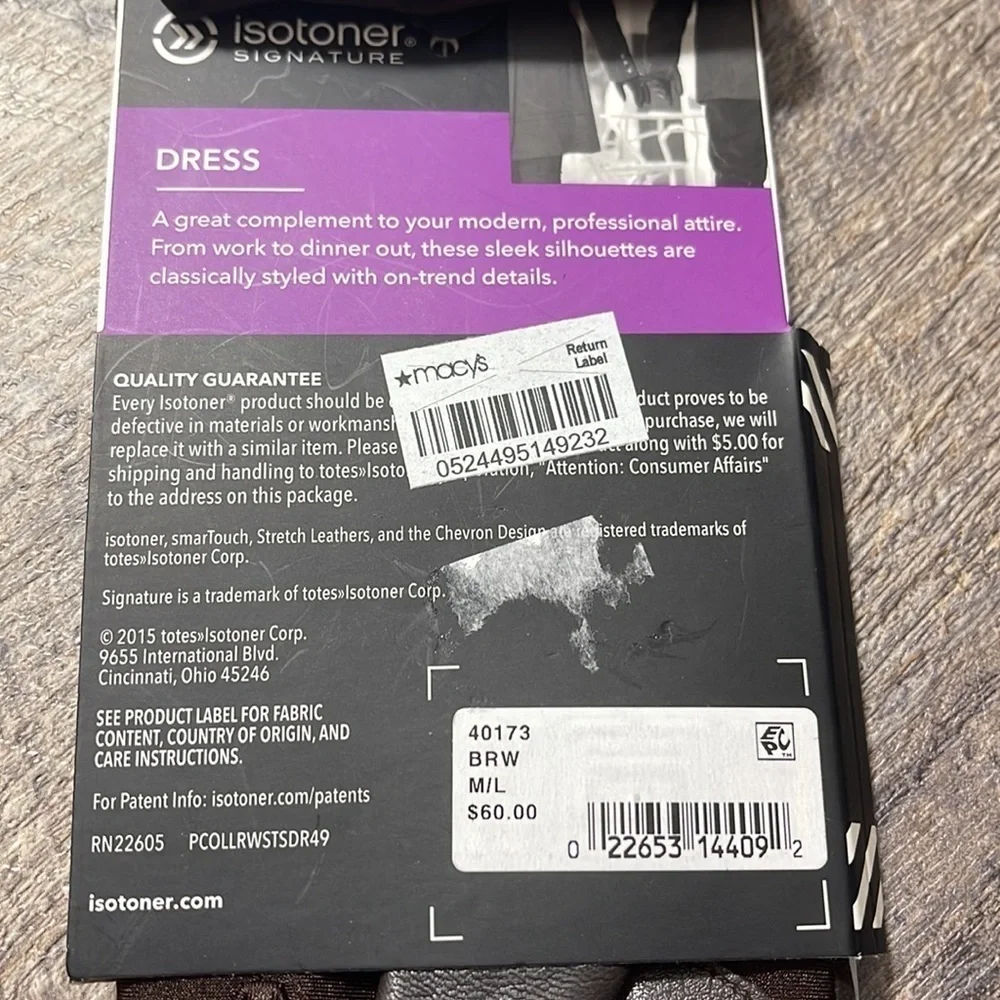 Isotoner gloves smart touch
